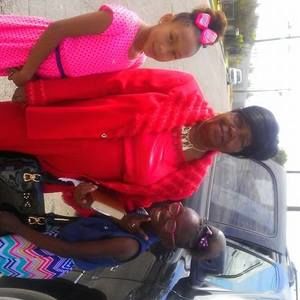 Meet your Posher, Kierra